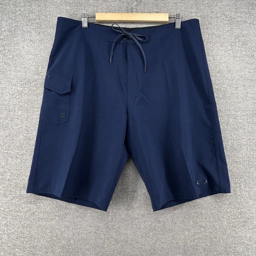 Oakley Board Shorts Men Size 38 Blue Drawstrings Beach Summer